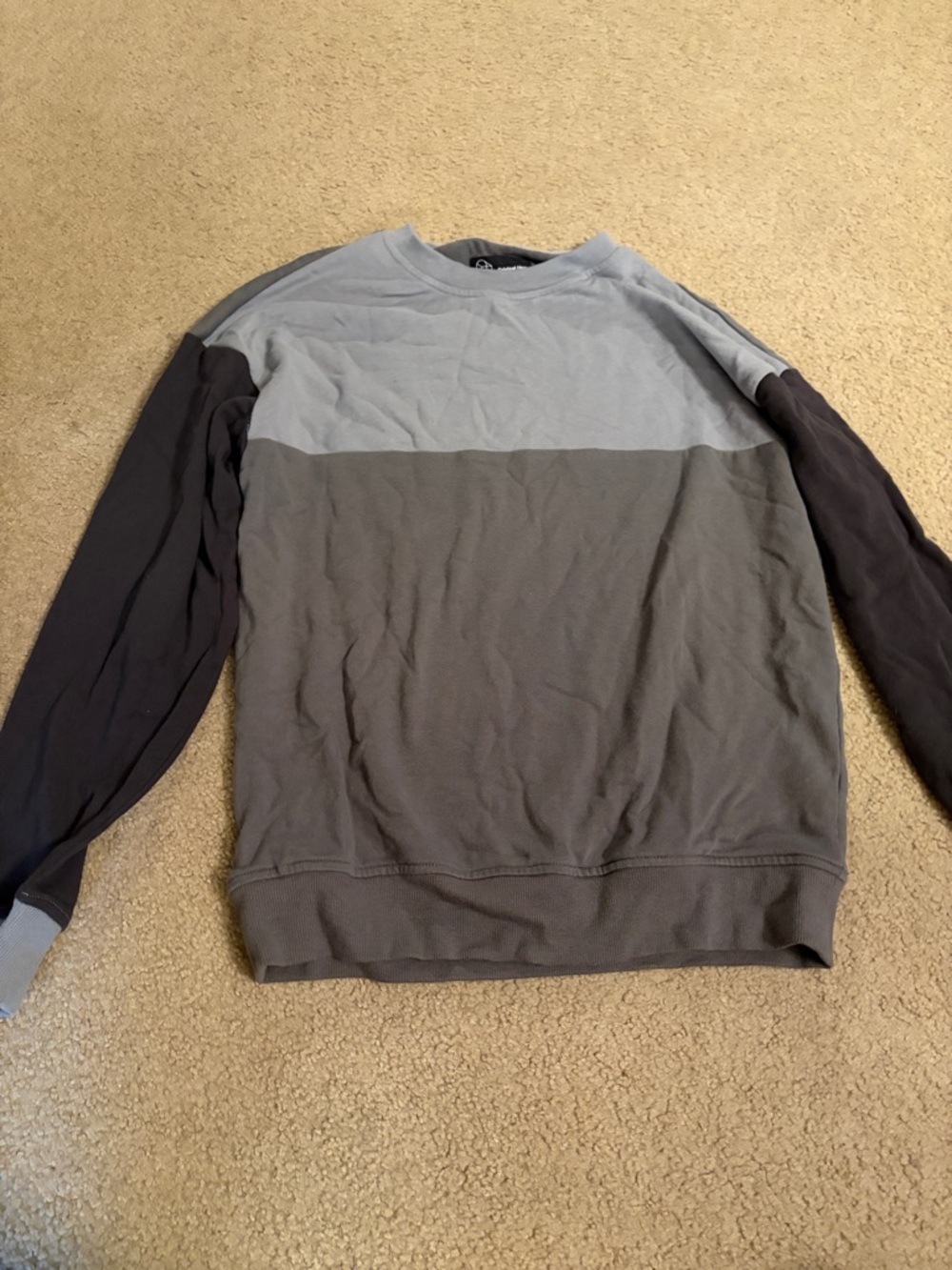 Original Use Men's Two-Tone Crewneck Sweater in Light Gray & Dark Gray